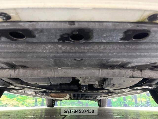 Nissan SERENA 2017-09 8797442-18