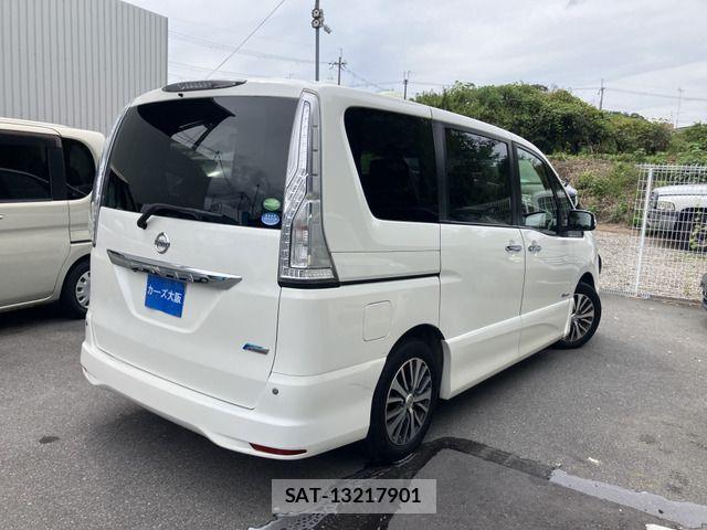 Nissan SERENA 2014-11 8797451-3