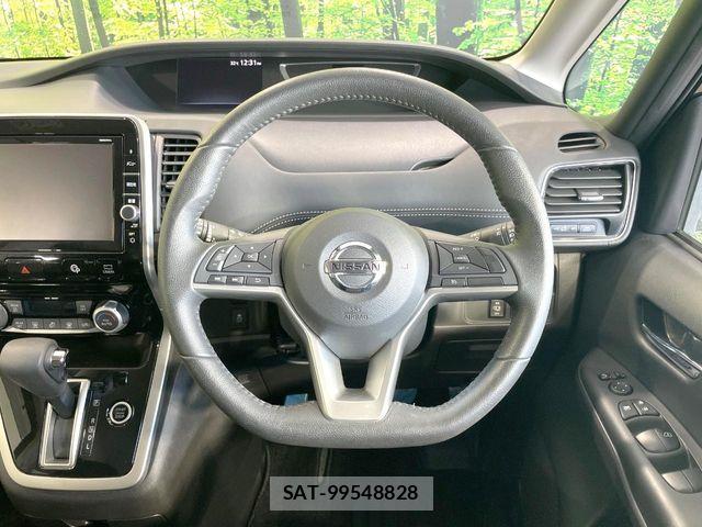 Nissan SERENA 2017-08 8797431-11