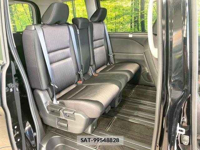 Nissan SERENA 2017-08 8797431-8
