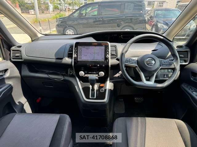 Nissan SERENA 2018-03 8797446-3