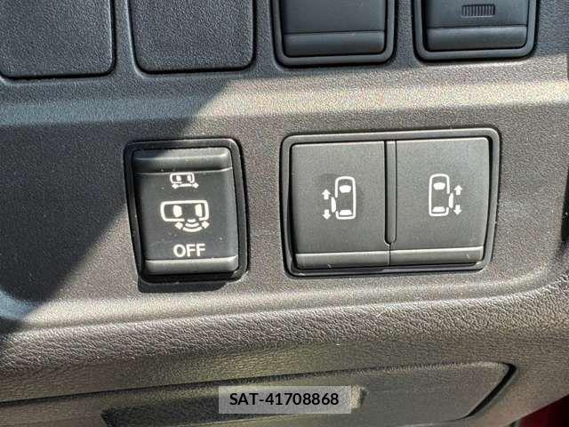 Nissan SERENA 2018-03 8797446-7