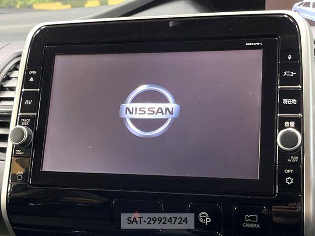 Nissan SERENA 2017-07 8797433-3