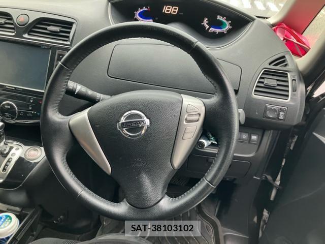 Nissan SERENA 2012-09 8797454-14
