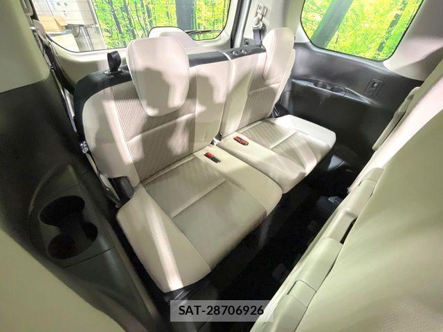Nissan SERENA 2017-11 8797436-9