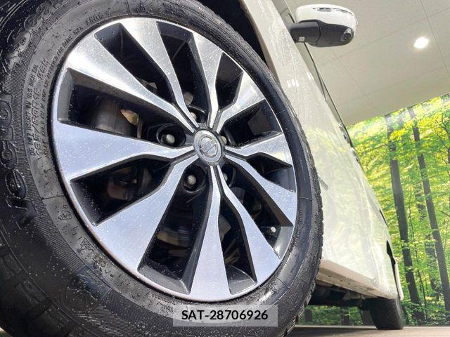 Nissan SERENA 2017-11 8797436-13