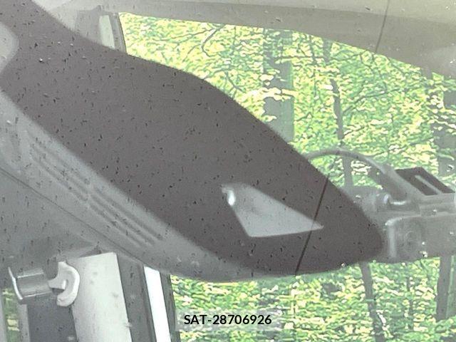 Nissan SERENA 2017-11 8797436-2