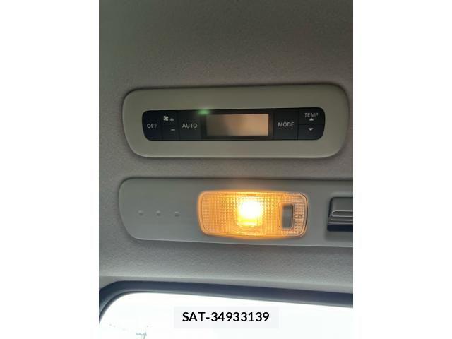 Nissan SERENA 2014-03 8797455-17