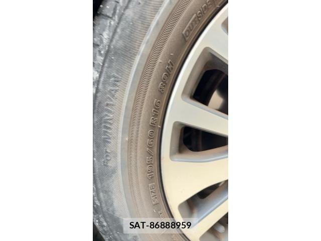 Nissan SERENA 2014-10 8797456-4