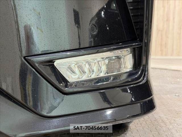 Nissan SERENA 2021-08 8797439-24