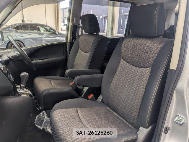 Nissan SERENA 2015-12 8797445-13