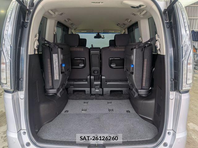 Nissan SERENA 2015-12 8797445-19