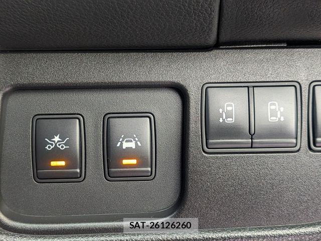 Nissan SERENA 2015-12 8797445-6