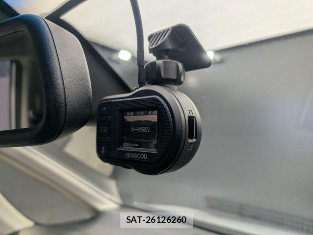 Nissan SERENA 2015-12 8797445-8