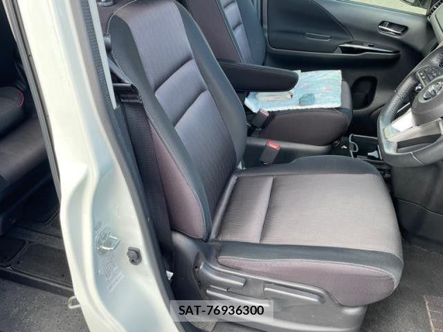 Nissan SERENA 2017-01 8797438-1