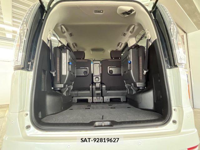 Nissan SERENA 2016-05 8797448-9