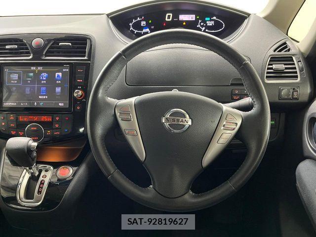Nissan SERENA 2016-05 8797448-10