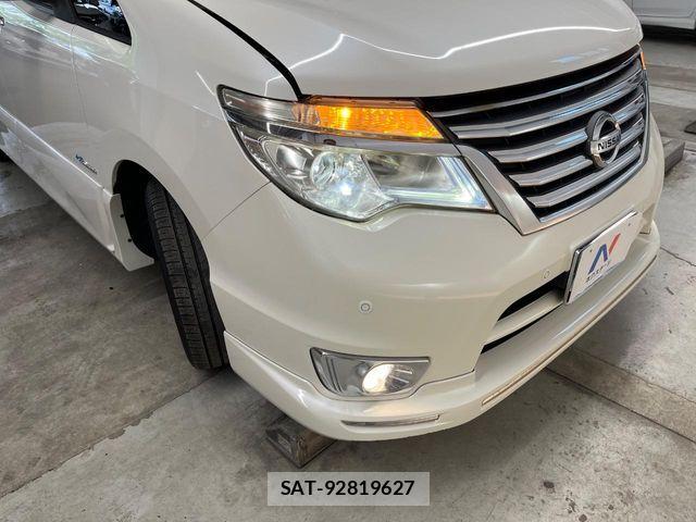 Nissan SERENA 2016-05 8797448-15