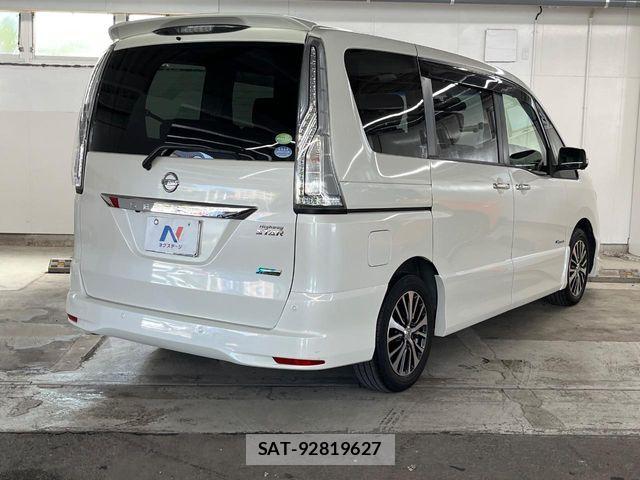 Nissan SERENA 2016-05 8797448-18