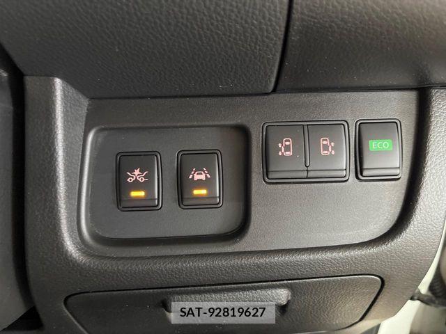 Nissan SERENA 2016-05 8797448-5