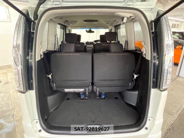Nissan SERENA 2016-05 8797448-7