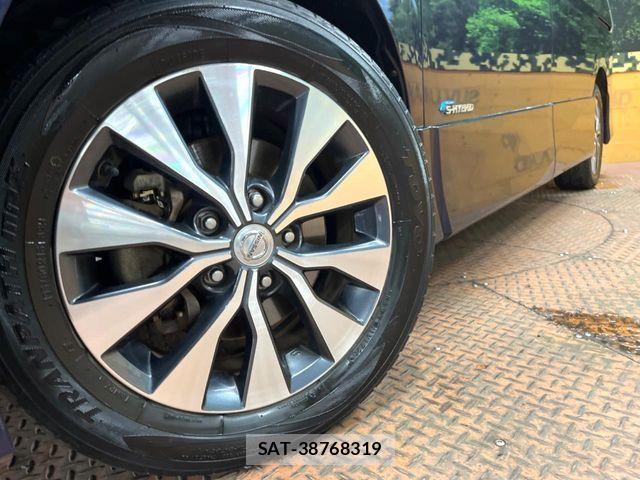 Nissan SERENA 2017-05 8797435-11