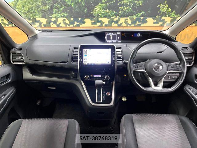 Nissan SERENA 2017-05 8797435-1