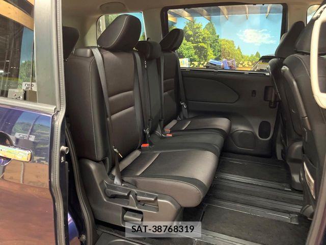 Nissan SERENA 2017-05 8797435-8
