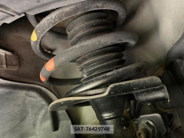 Nissan SERENA 2014-07 8797447-19