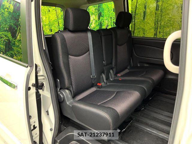 Nissan SERENA 2012-09 8831498-10