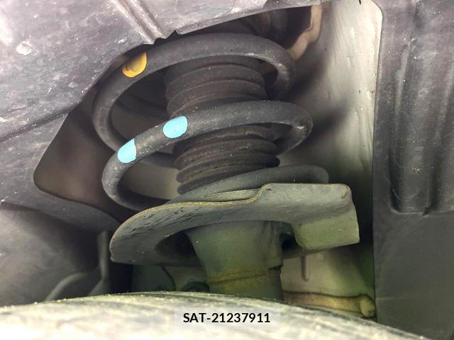 Nissan SERENA 2012-09 8831498-19