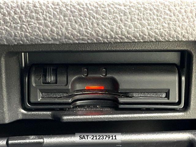 Nissan SERENA 2012-09 8831498-4