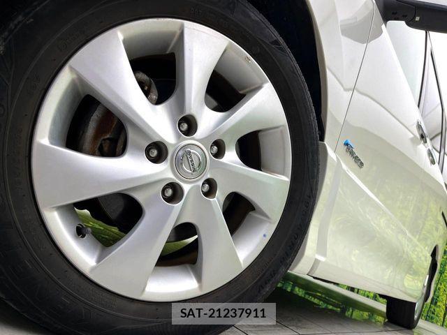 Nissan SERENA 2012-09 8831498-8