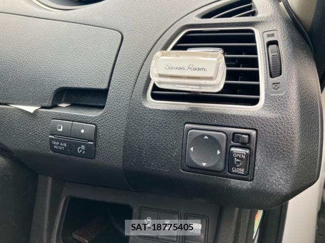 Nissan SERENA 2013-09 8831528-17