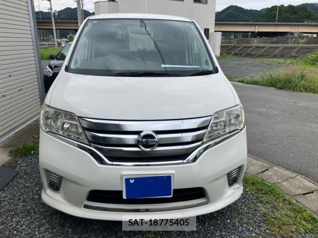 Nissan SERENA 2013-09 8831528-1