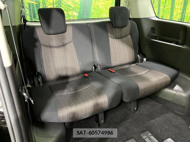 Nissan SERENA 2015-09 8831499-9