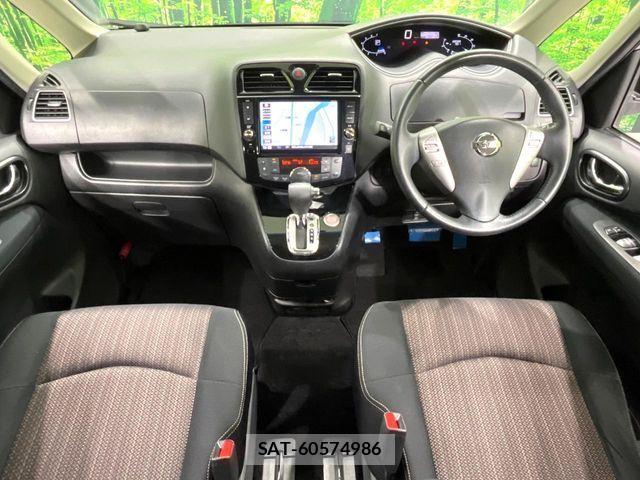 Nissan SERENA 2015-09 8831499-1