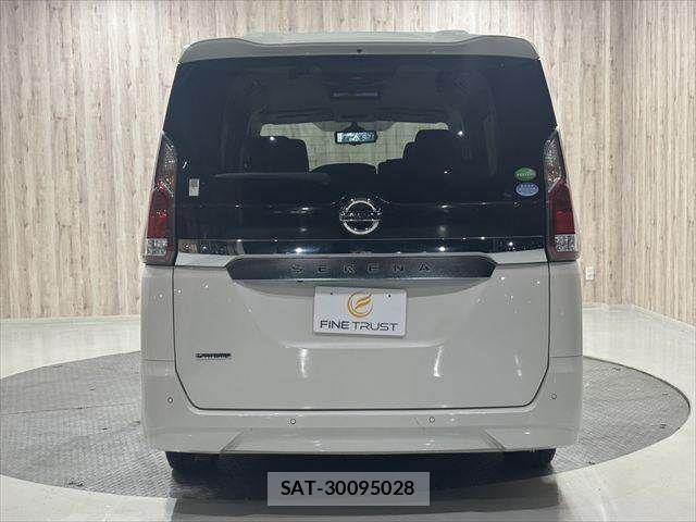 Nissan SERENA 2019-07 8831497-19