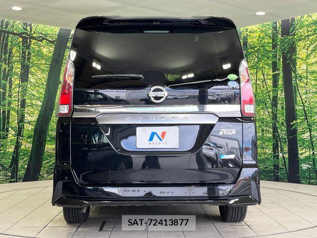 Nissan SERENA 2017-09 8831501-15