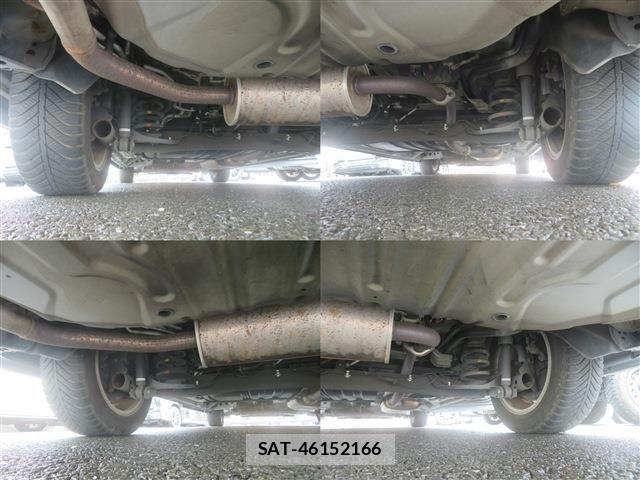 Nissan SERENA 2015-02 8831502-14