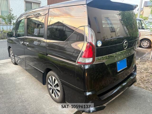 Nissan SERENA 2017-09 8831521-7