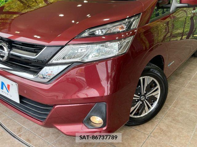 Nissan SERENA 2016-11 8831505-12