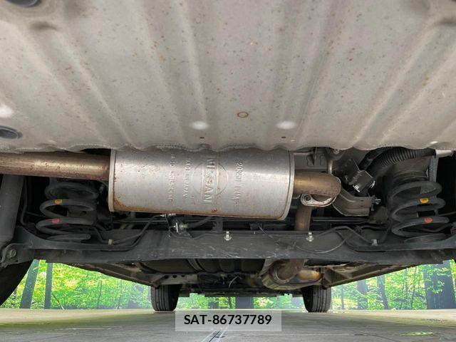 Nissan SERENA 2016-11 8831505-19
