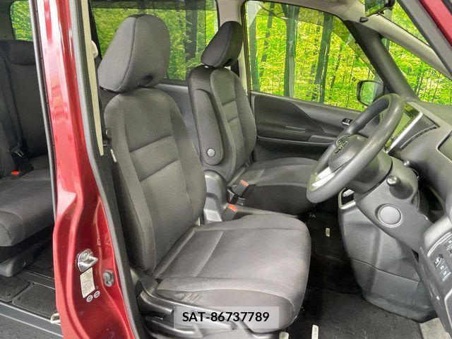 Nissan SERENA 2016-11 8831505-7