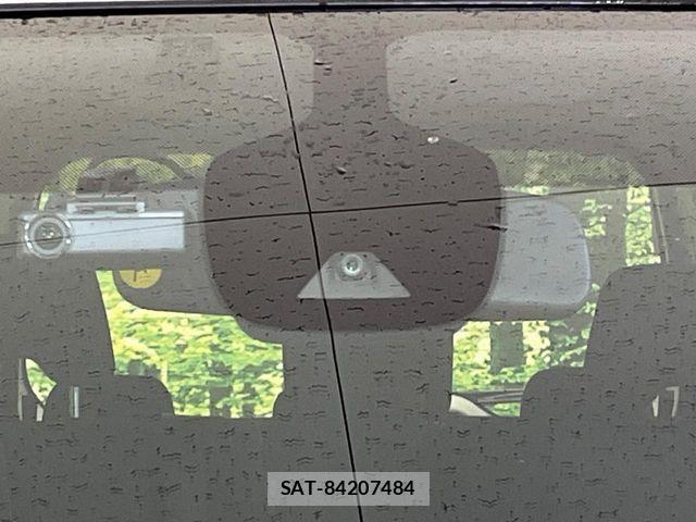 Nissan SERENA 2020-06 8831486-4