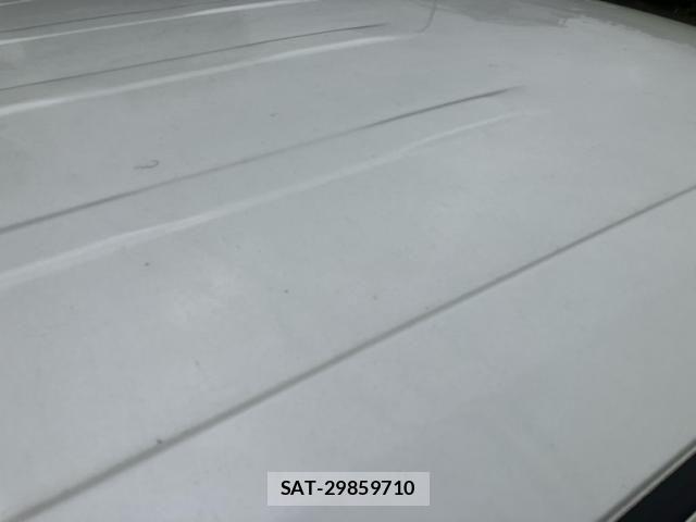 Nissan SERENA 2014-05 8831526-18
