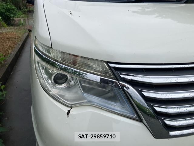 Nissan SERENA 2014-05 8831526-6