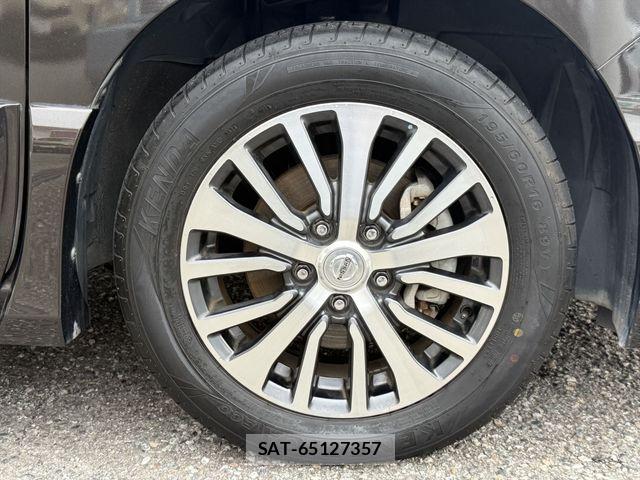 Nissan SERENA 2014-10 8831504-9