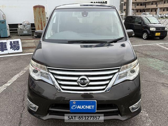 Nissan SERENA 2014-10 8831504-1