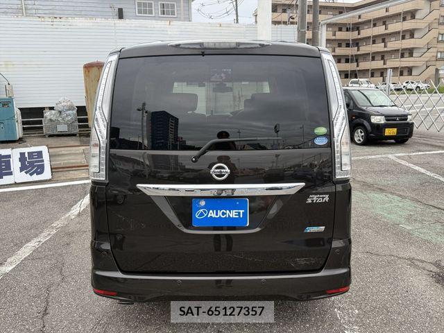 Nissan SERENA 2014-10 8831504-5